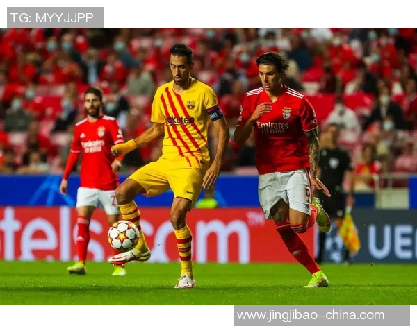 足总杯惊现神扑本菲卡逆转巴萨引发争议判罚全场沸腾